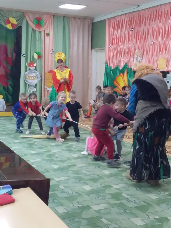 Сценарий праздника в детском саду

«Румяная Масленица»